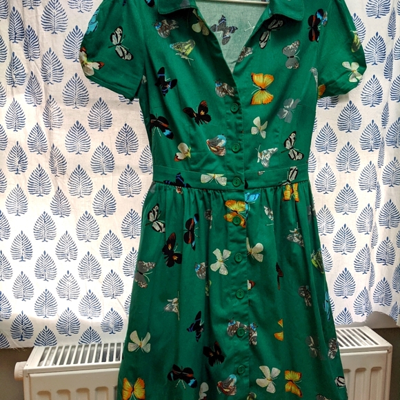 Modcloth 🦋 Butterfly shirtdress. Size small. Green - Picture 3 of 6